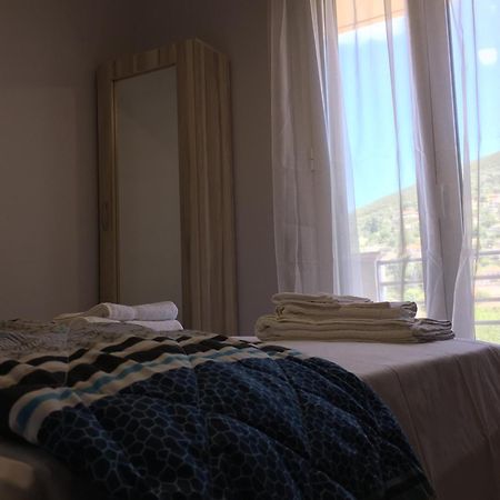 Tsoutsis Apartments Marandokhórion Bagian luar foto