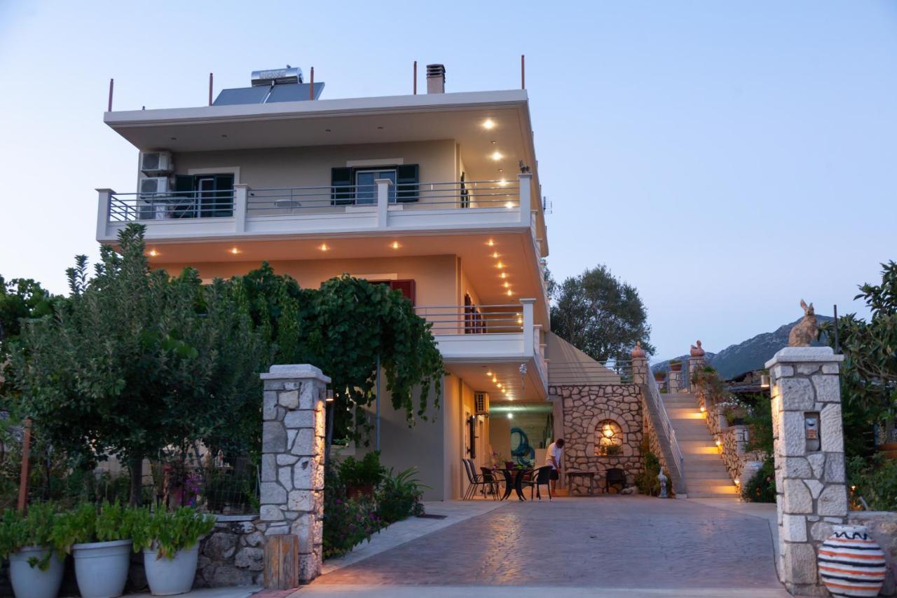 Tsoutsis Apartments Marandokhórion Bagian luar foto