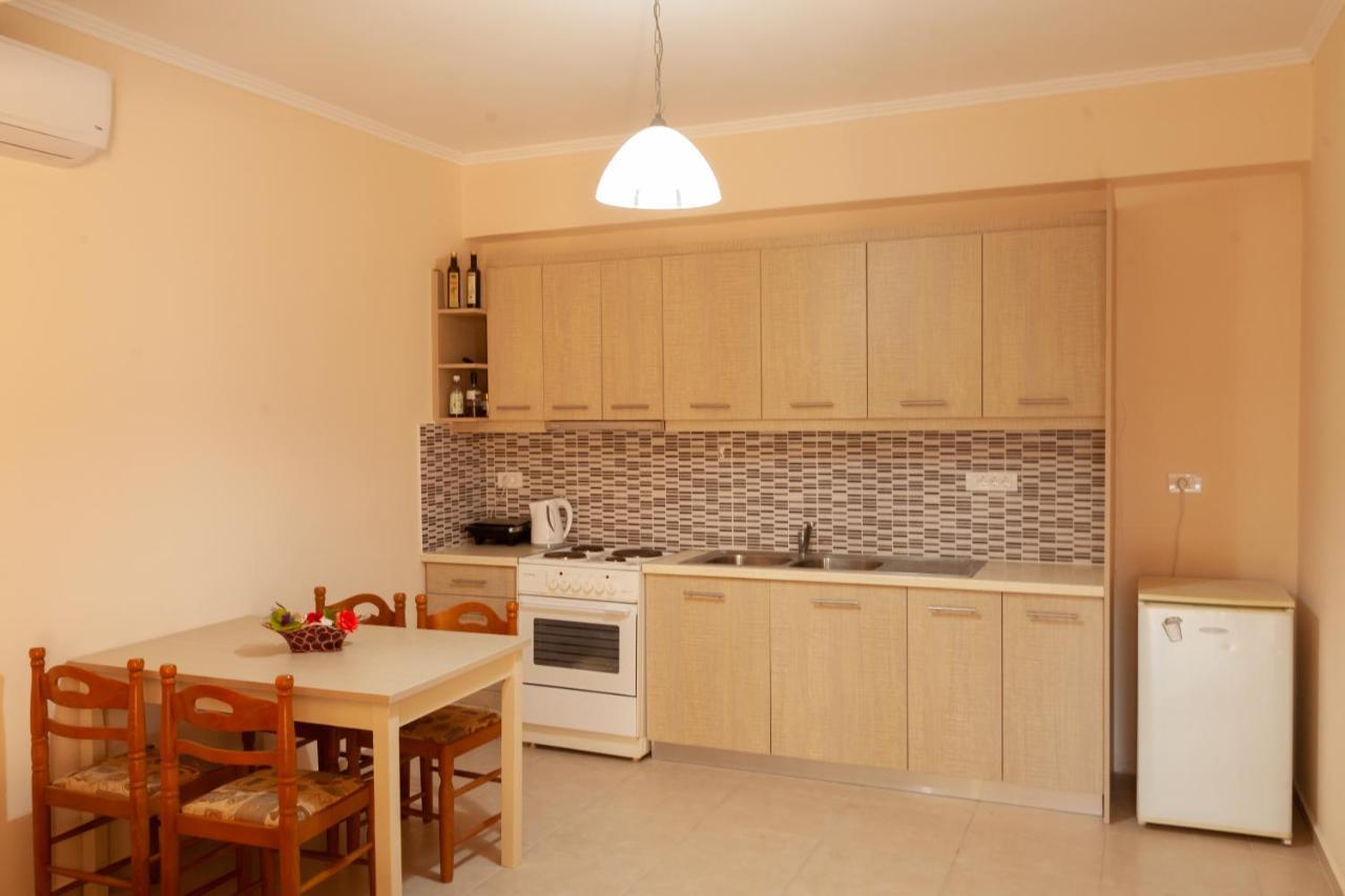Tsoutsis Apartments Marandokhórion Ruang foto